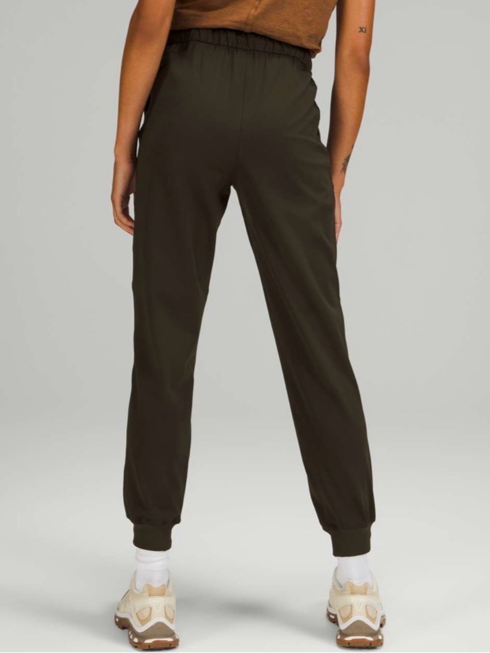 Lululemon Size 6 Stretch High-Rise Jogger Dark Olive Green Pants Luxtreme